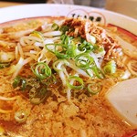 Suwaki Kouraku Chuuka Soba - フライドガーリック、えい、えい、えい(っ˙ᗜ˙ )╮ =͟͟͞͞  