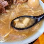 ラーメン 盛太郎 - チャーシュー麺、煮玉子940円（野菜マシマシ、脂少し）