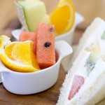 MIKI  FRUITS CAFE - 