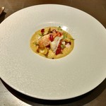 sincere - オマールブルーのローストのブランデー仕上げ オマールのエキスとアメリケーヌソースのカプチーノ仕立て