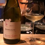 焼き鳥 とりら - 白ワインボトル一本目