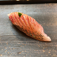 松寿司 - この瀬付きの鯵！堪りません！！