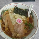 東京ラーメン本丸 - 