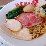 麺屋 錬 - 【2019.10.13(日)】鶏清湯ラーメン(並盛・140g)780円