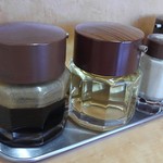 大勝軒 - 調味料