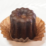 Patisserie Ravi,e relier - カヌレ