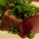 酒菜坊 橋蔵 - かつお刺　ズームアップ