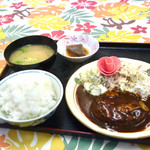 ホルモン焼肉 妙 - ハンバーグ定食500円