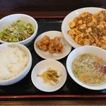 中華食堂 幸楽 - 麻婆豆腐定食