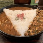 CURRY BAR シューベル - プレーン3種盛り(チキン・キーマ・海老)¥1200