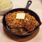 トンテキ食堂8 - ロースステーキ ガーリックバターソース(1000円)