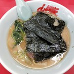 山岡家 - 醤油（味濃いめ，脂多め）