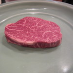 くいしんぼー山中 - 当日頂いた最上特選近江牛ヒレ(100g)