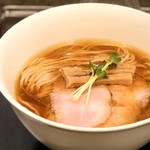 らぁ麺やまぐち - 鶏そば・950円