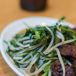 宝来家 - "韭菜豬肝（ニラレバ、ぶたきもとこみらのいためもの）"、韭（こみら）＋糵（もやし）