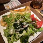 Eight Ricefield cafe - 