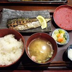 炭火焼食堂 こがね屋 - さばの塩焼き定食