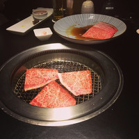 焼肉専科 肉の切り方 日本橋本店 - 