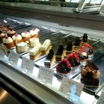 パティスリー・パリセヴェイユ - 内観1