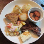 TAHOE - オードブルは6種盛り