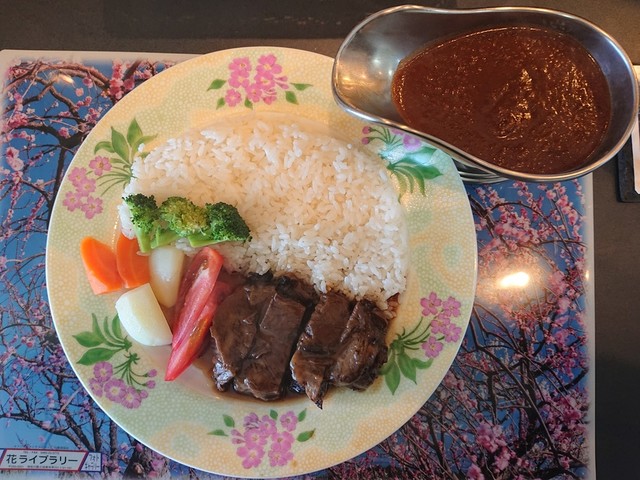 カレーショップ 花ライブラリー 早川 欧風カレー 食べログ