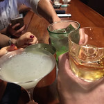 バー ウダ - 若者たちと初めて訪れた、最初で最後になるでしょう