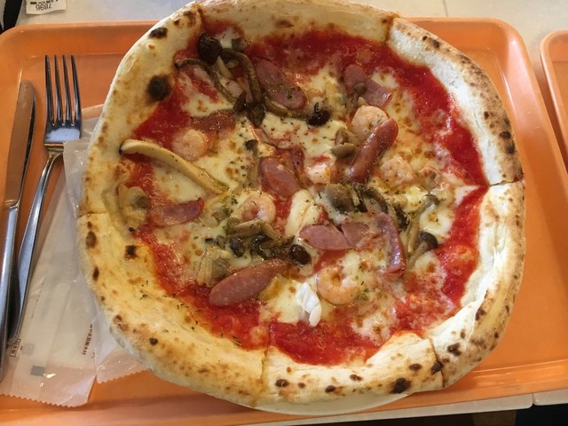 ピッツェリア10 品川キッチンフードコート Pizzeria 10 品川 品川 ピザ 食べログ