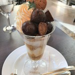 千疋屋フルーツパーラー - 和栗のパフェ