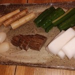 串焼き処蔵人 - つけもの盛り合わせ