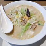 リンガーハット - 長崎ちゃんぽん　649円
麺2倍