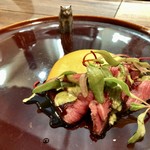 セルサルサーレ - 黒毛和牛のイチボ かぼちゃとビール バターのソース