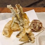 柳家 - 天ぷら　その２　　味女泥鰌(アジメドジョウ)、猪の肉団子、宿儺南瓜(スクナカボチャ)、インカのめざめ