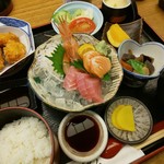 天ぷら 串割烹 なかなか 室屋 - ランチ特別メニュー☆ カキフライとお刺身