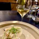 KUFUKU± - ハマグリのグラチネ
      発酵たまごのMornay sauceとかんずり葱