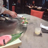 ニュー松坂 梅田32番街店 - 