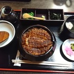 八勝 - ひつまぶし