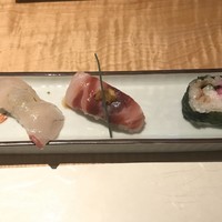 対馬のどぐろとイカ活き造り 博多 魚蔵 都ホテル店 - 