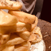 ケンゾーエステイトワイナリー 大阪 - トリュフポテトフライ    ケンゾーエステイトワイナリー 大阪 - トリュフポテトフライ