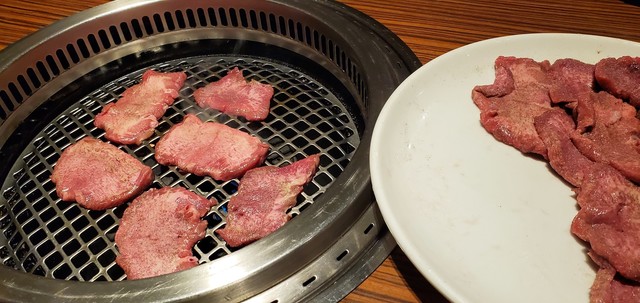 焼肉 鶴山 児島 焼肉 食べログ