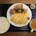 Danke - からあげ定食800円