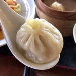 老板飯店 - 中のスープがめっちゃ美味いです！