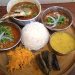 ビートイート - 2019年10月訪問時、ポークキーマカレー、さんまと梅干しのカレー、イノシシのキーマカレー