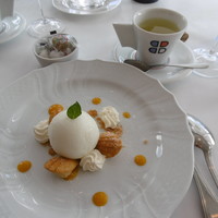 ブラッスリー ポール・ボキューズ 大丸東京 - ソルベとハーブティ