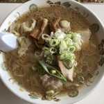 Omo Ri Ramen - ワンタン麺