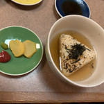 秋吉  - やきおに出汁茶漬け  練り梅は美味しくない
