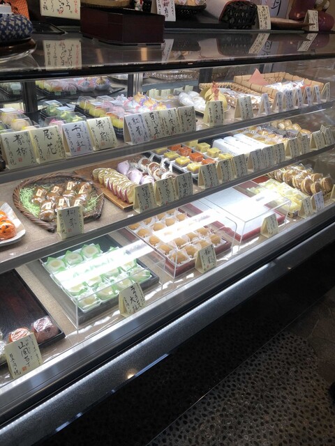 八右ェ門 - 南出羽（和菓子）の写真