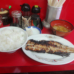 五十番 - 赤魚の粕漬け定食680円