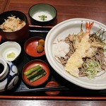 そじ坊 - 大海老と舞茸の天おろしそば定食(1,060円)