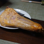 かたつむり - 猪の前足のハム