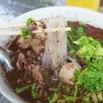 ダーセッティ・ルアトーン - 